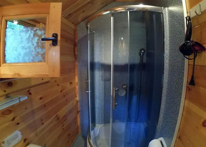 3 Deby Lodge Jaroslawiec